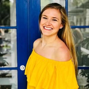 Meet your Posher, Kayla